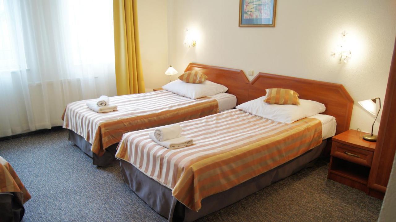 Salis Resort Wieliczka Esterno foto