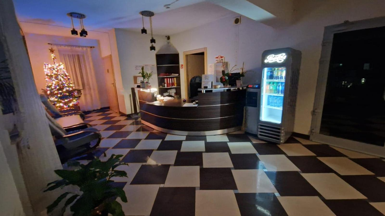 Salis Resort Wieliczka Esterno foto
